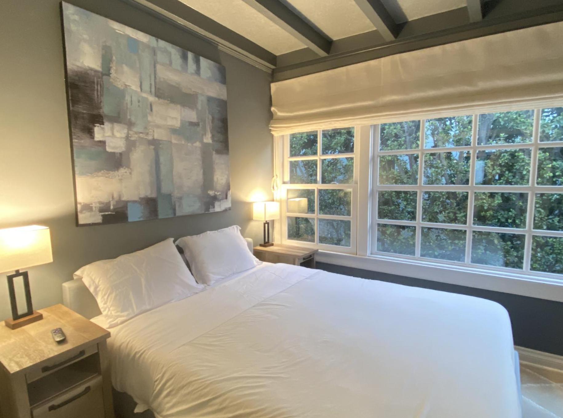 Pousada Angeles Oasis With Heated Pool & Los Angeles